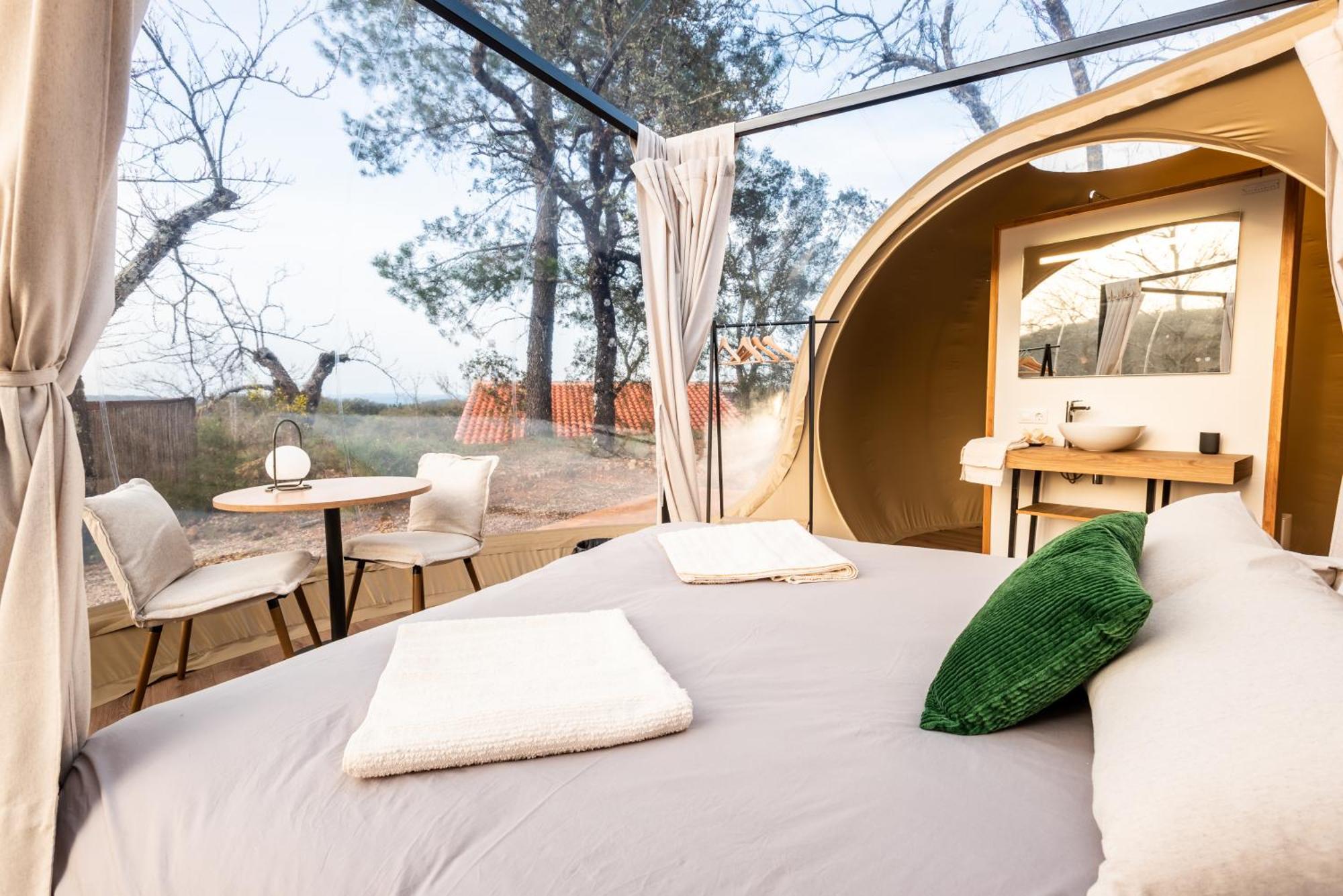 Horizonte Bubble Rooms Cortegana Ngoại thất bức ảnh
